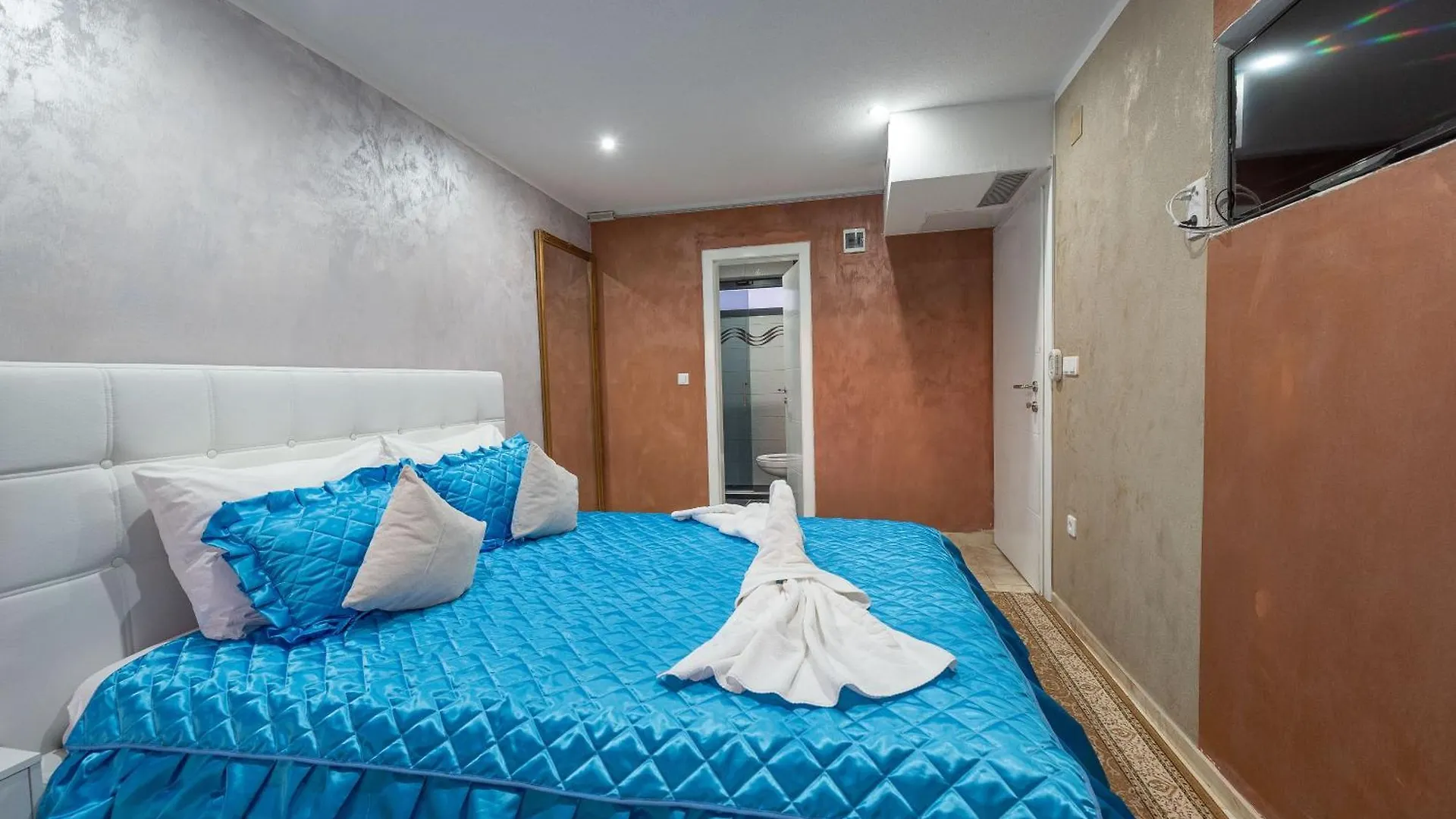 Hotel Zaton 자톤