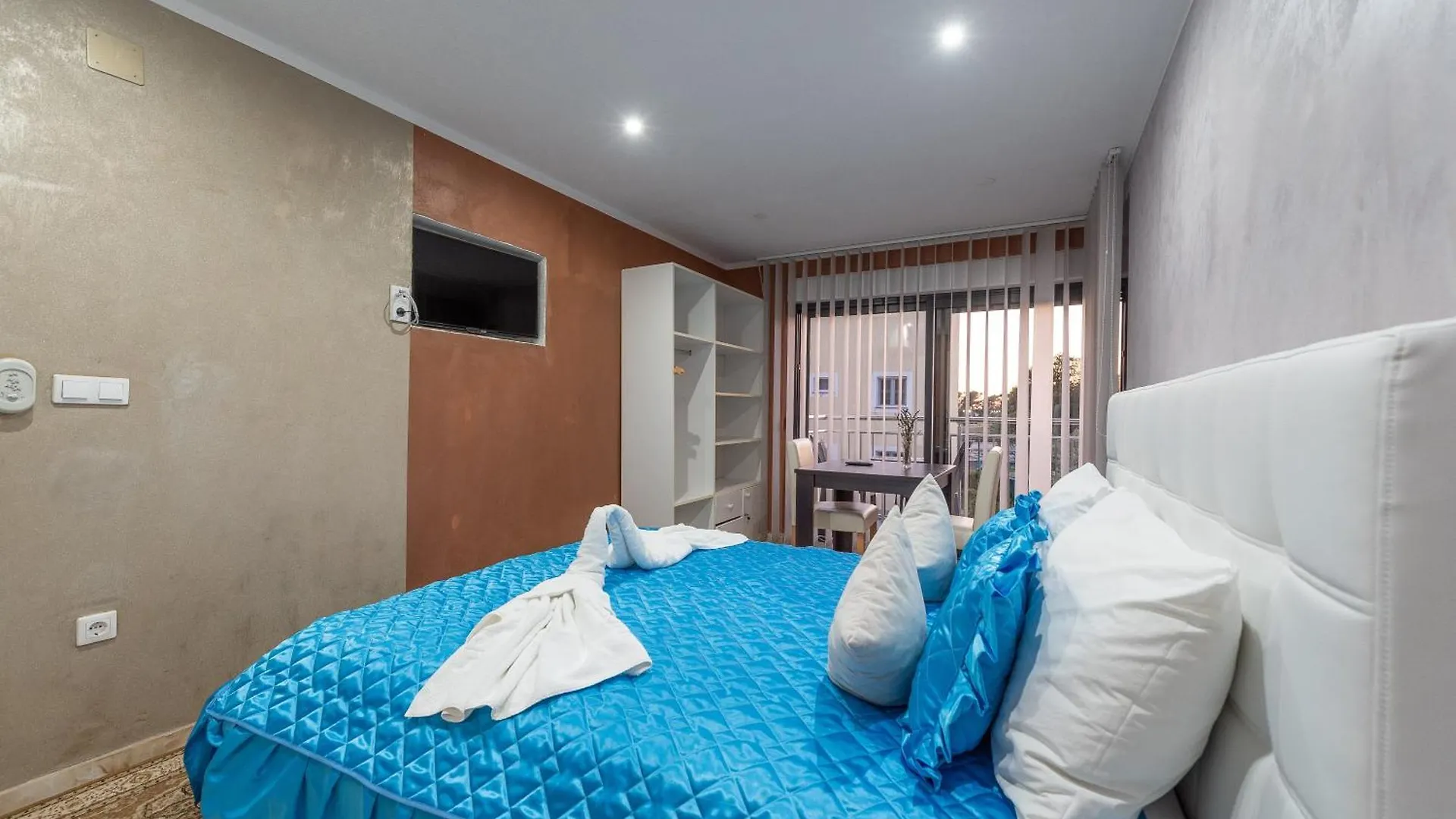 Hotel Zaton 자톤