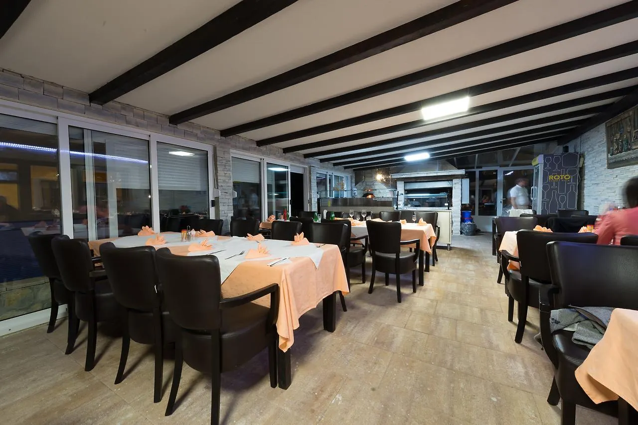 Hotel Zaton 자톤